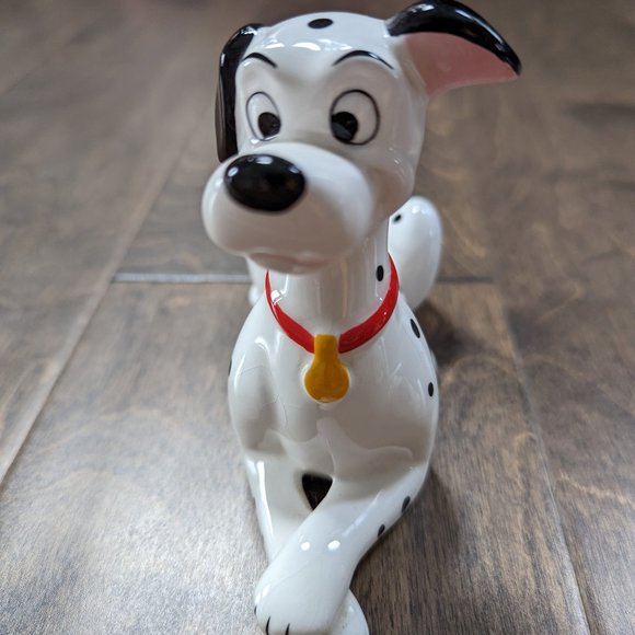 101 Dalmation - Picture 1 of 9